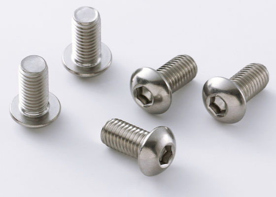 Altos el hexágono principal redondo de acero inoxidable de la dureza 304 atornilla el 100% modificado para requisitos particulares bajo normas de calidad del UNI del estruendo BS del ISO