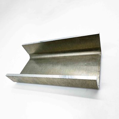 Componentes de aluminio de la chapa de Tig Welding Sheet Metal Fabrication que trabajan a máquina