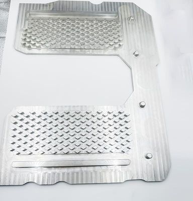 Embase de aluminio del ordenador portátil del CNC que trabaja a máquina, base reservada estupenda del ordenador portátil de la aleación de aluminio del poder más elevado del ventilador del disipador de calor del ordenador portátil