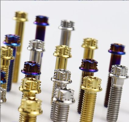 La aleación Torx del titanio M6 emperna en el reborde de lujo para la modificación de la motocicleta