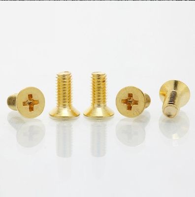 Los tornillos planos de acero inoxidables de la cabeza del M3 M4 planchan el tornillo principal avellanado cruz de electrochapado del oro